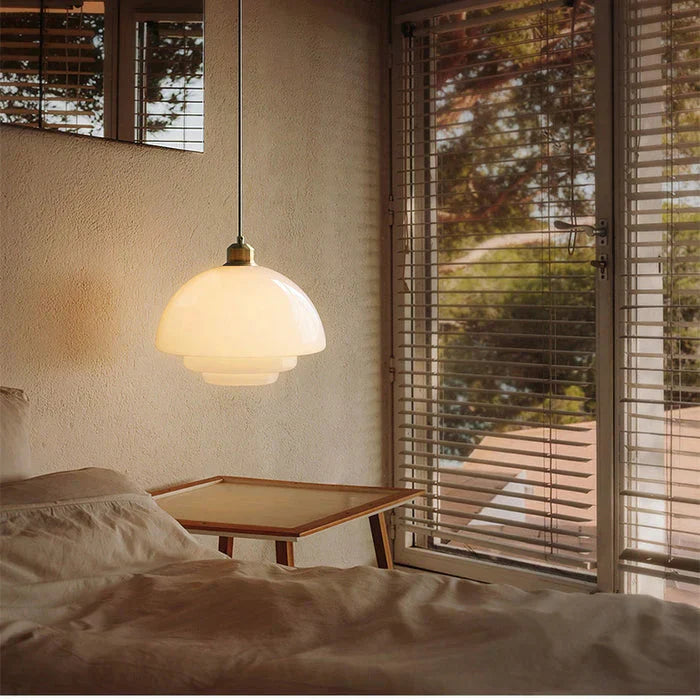 Lampada a sospensione in vetro milky vintage