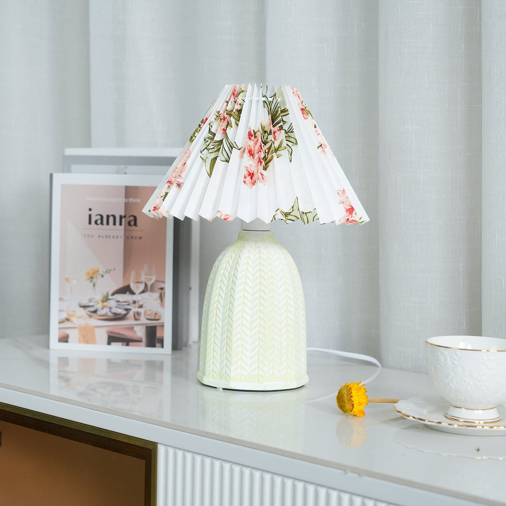 Lampada da Tavolo Plissettata Vintage