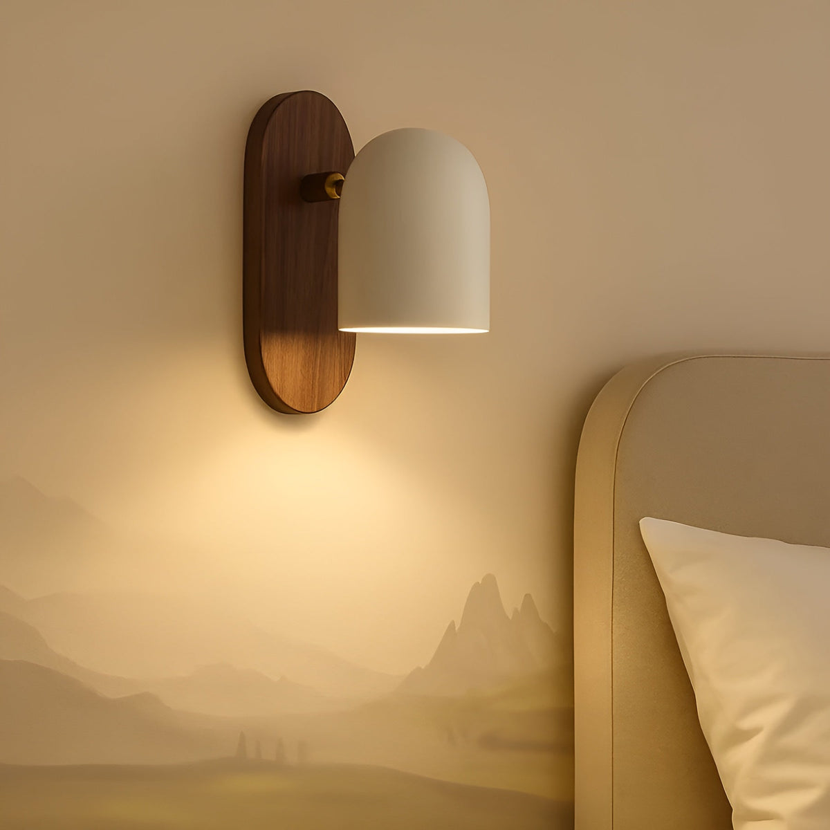 Applique in legno di noce – Luce calda e naturale per soggiorno e corridoio
