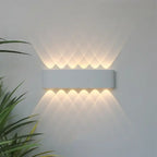 Lampada a muro – LED – Nera – Design moderno – Interno/Esterno – Resistente alle intemperie, Efficiente dal punto di vista energetico