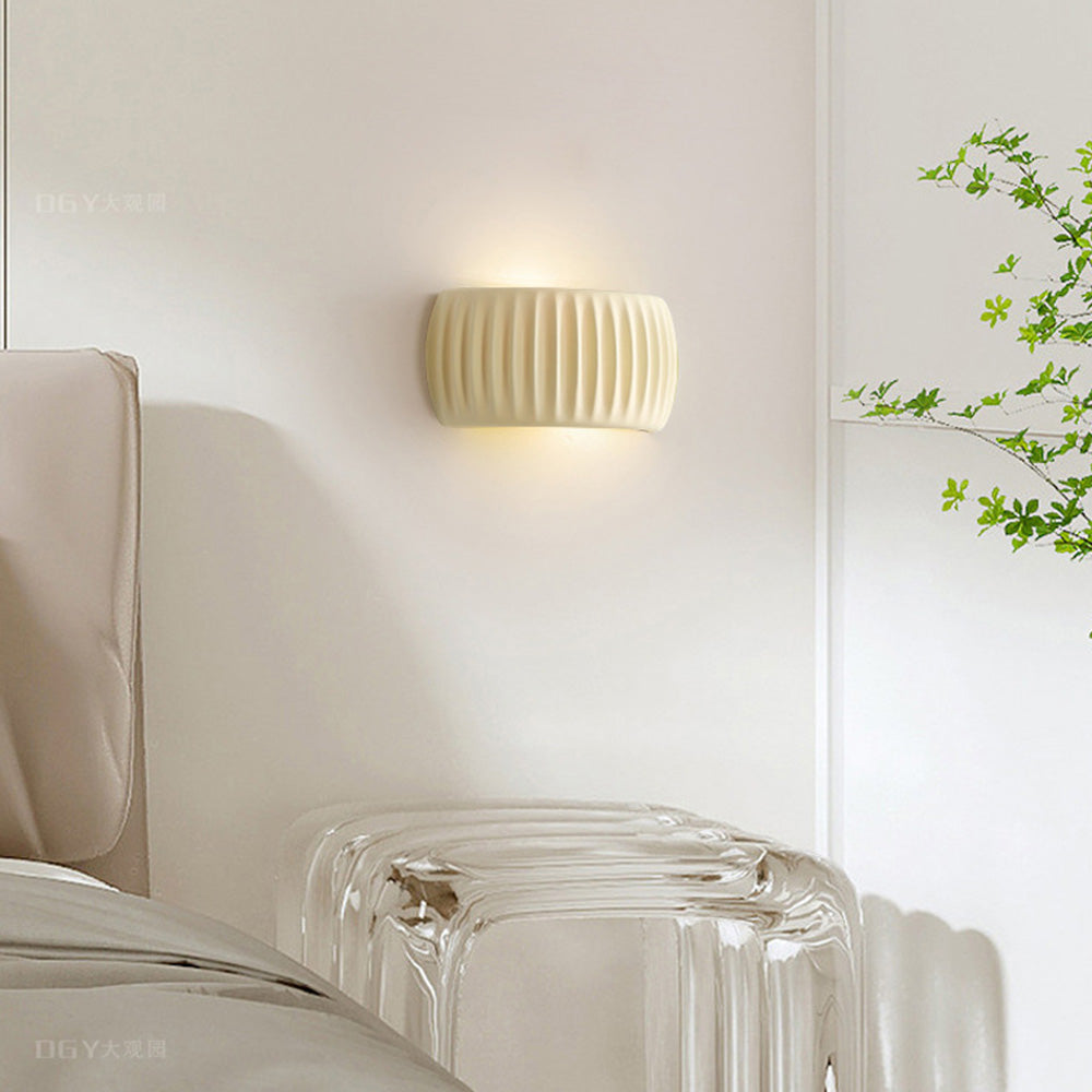 Applique Interno – Resina – Bianco – Ø 24 cm – Design Moderno per Accenti Eleganti