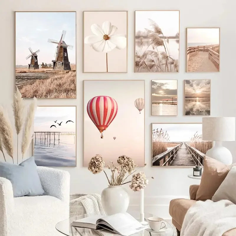 Poster da parete – Stampa su tela – Paesaggio beige con mongolfiera – Verticale – Design moderno per ambienti eleganti