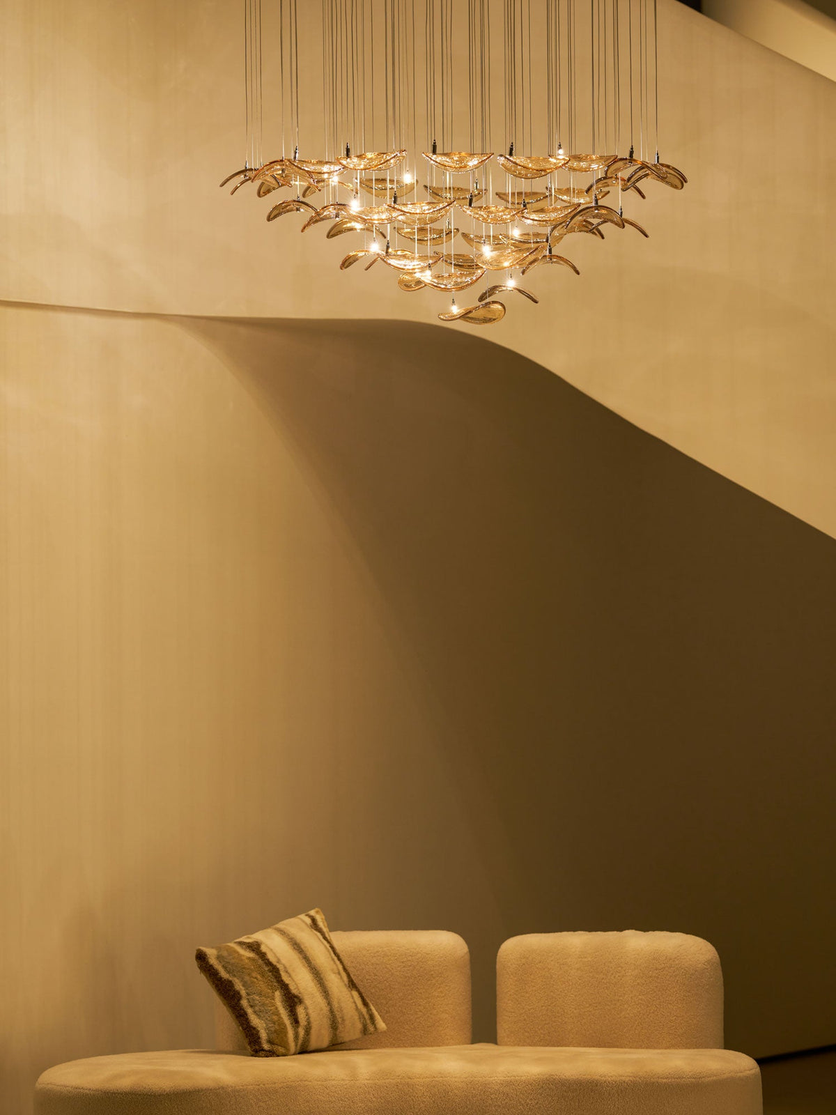 Lampadario a Foglia Fluttuante Wave