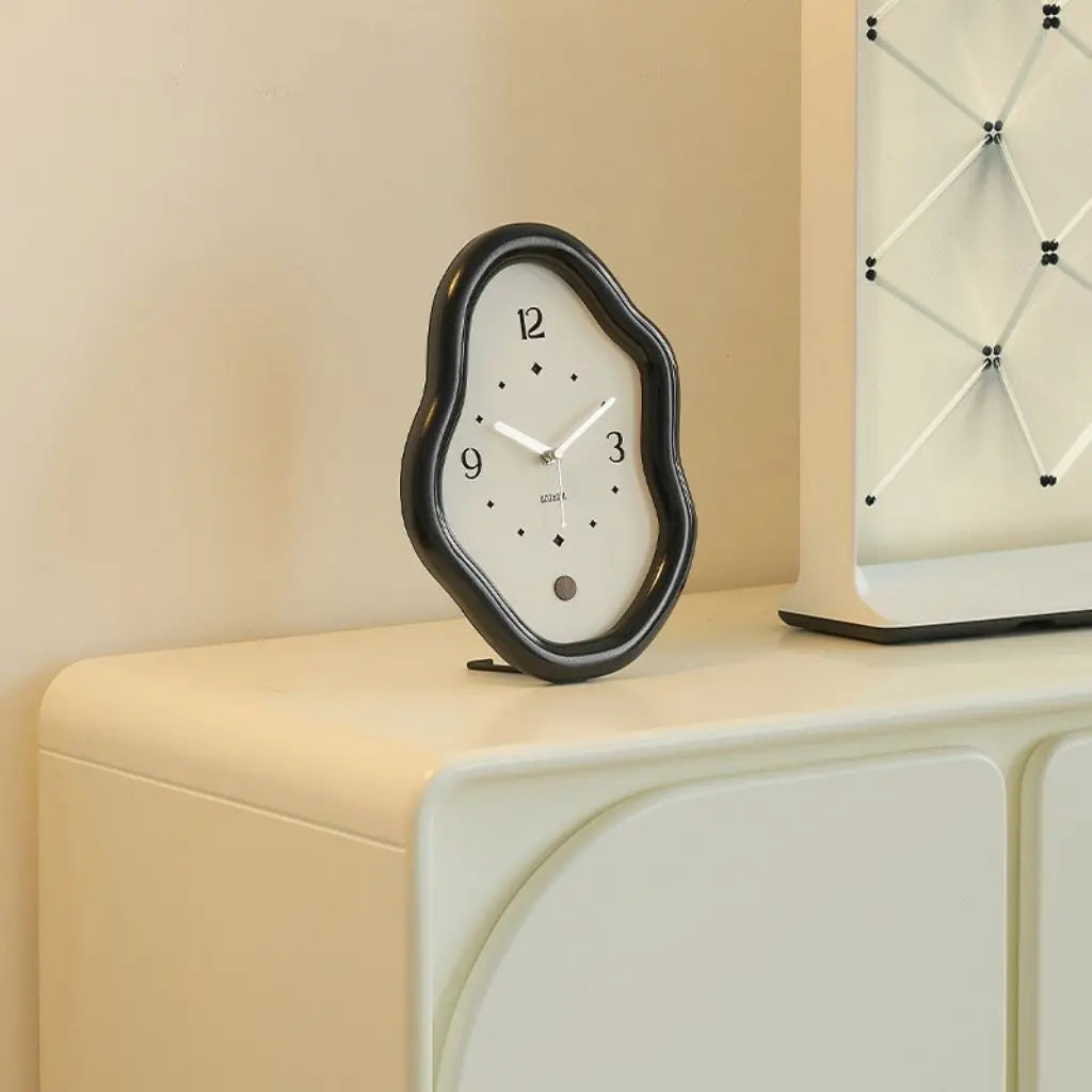 Orologio da Tavolo in Legno Ondulato