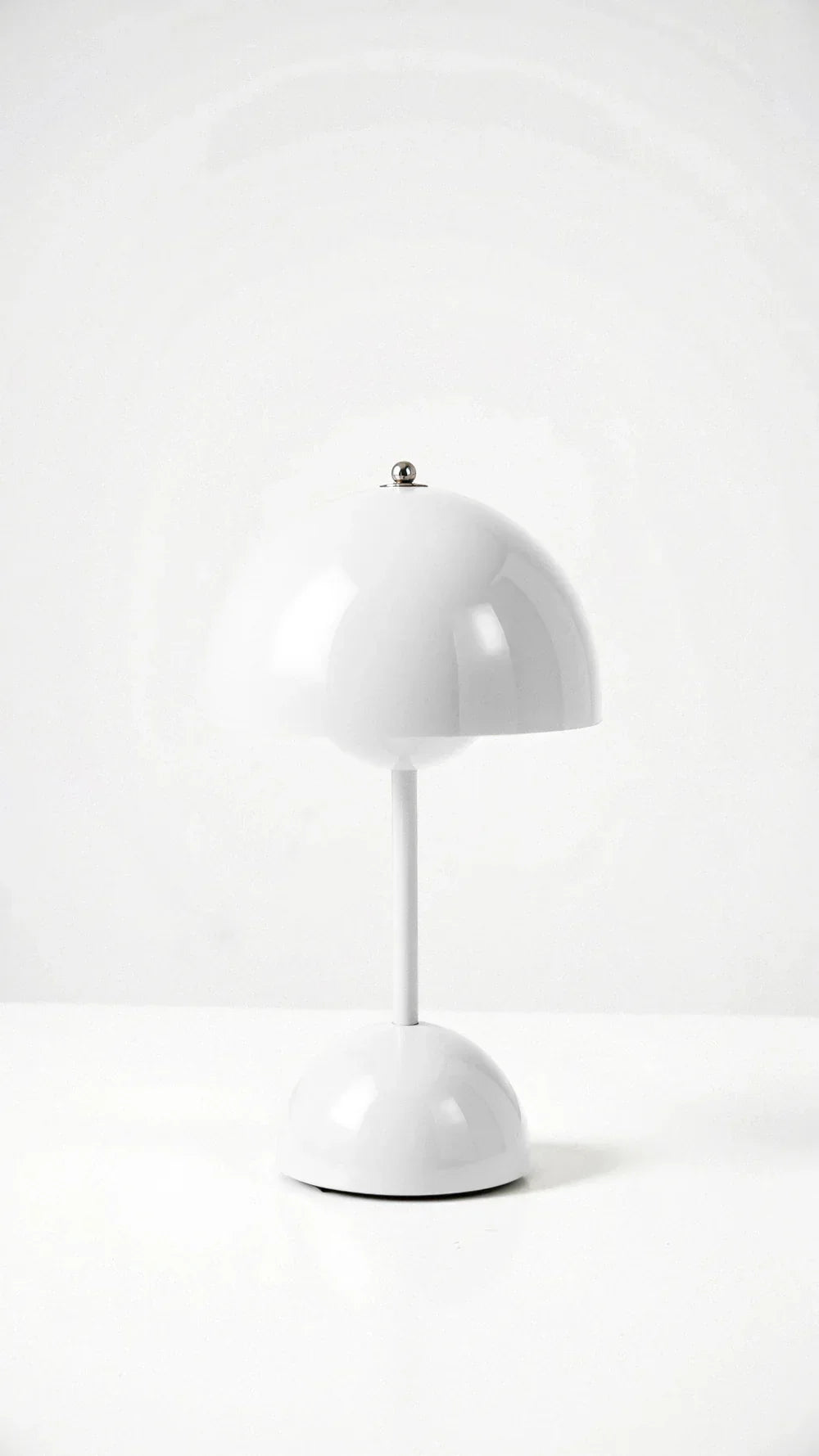 Lampada da Tavolo Wireless Minimalista