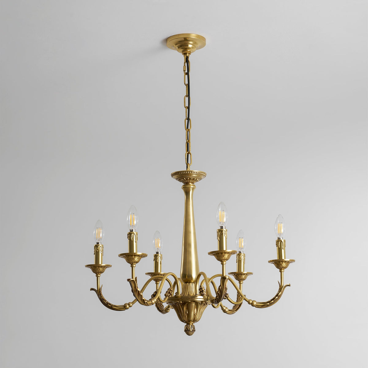 Candelabro in Ottone Winchester