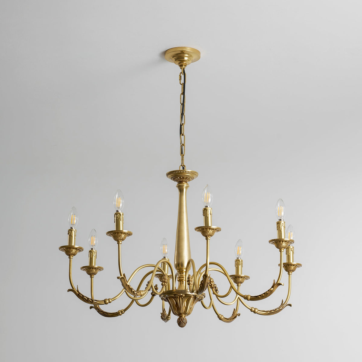Candelabro in Ottone Winchester