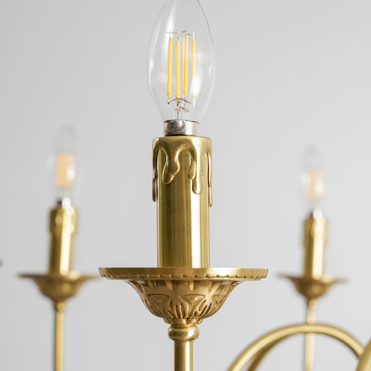 Candelabro in Ottone Winchester