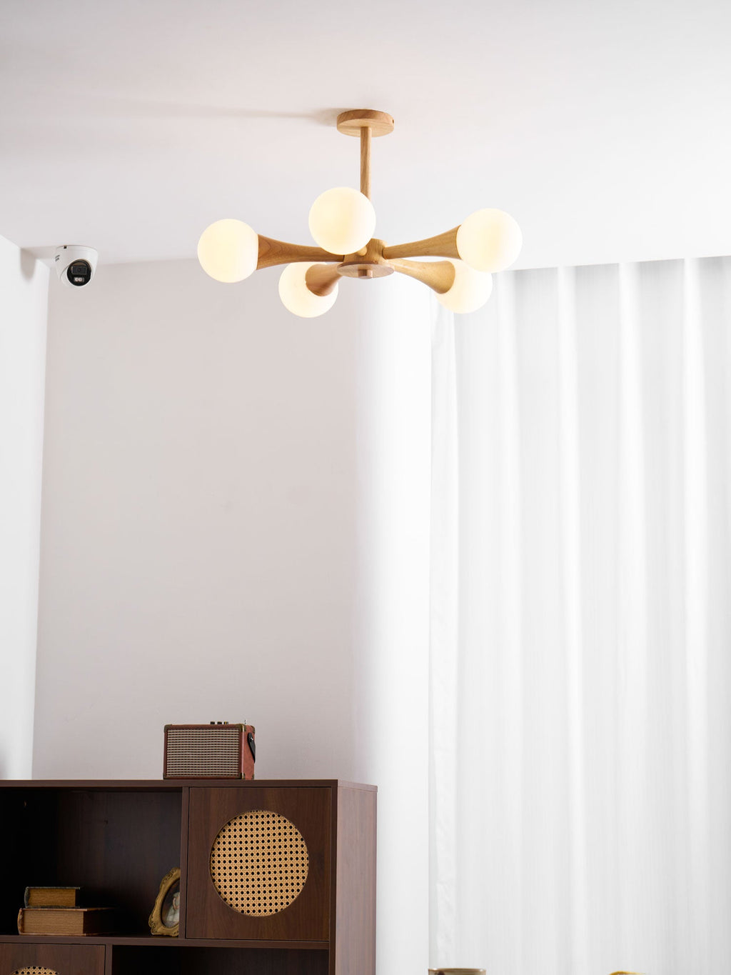 Candelabro in Legno Nera