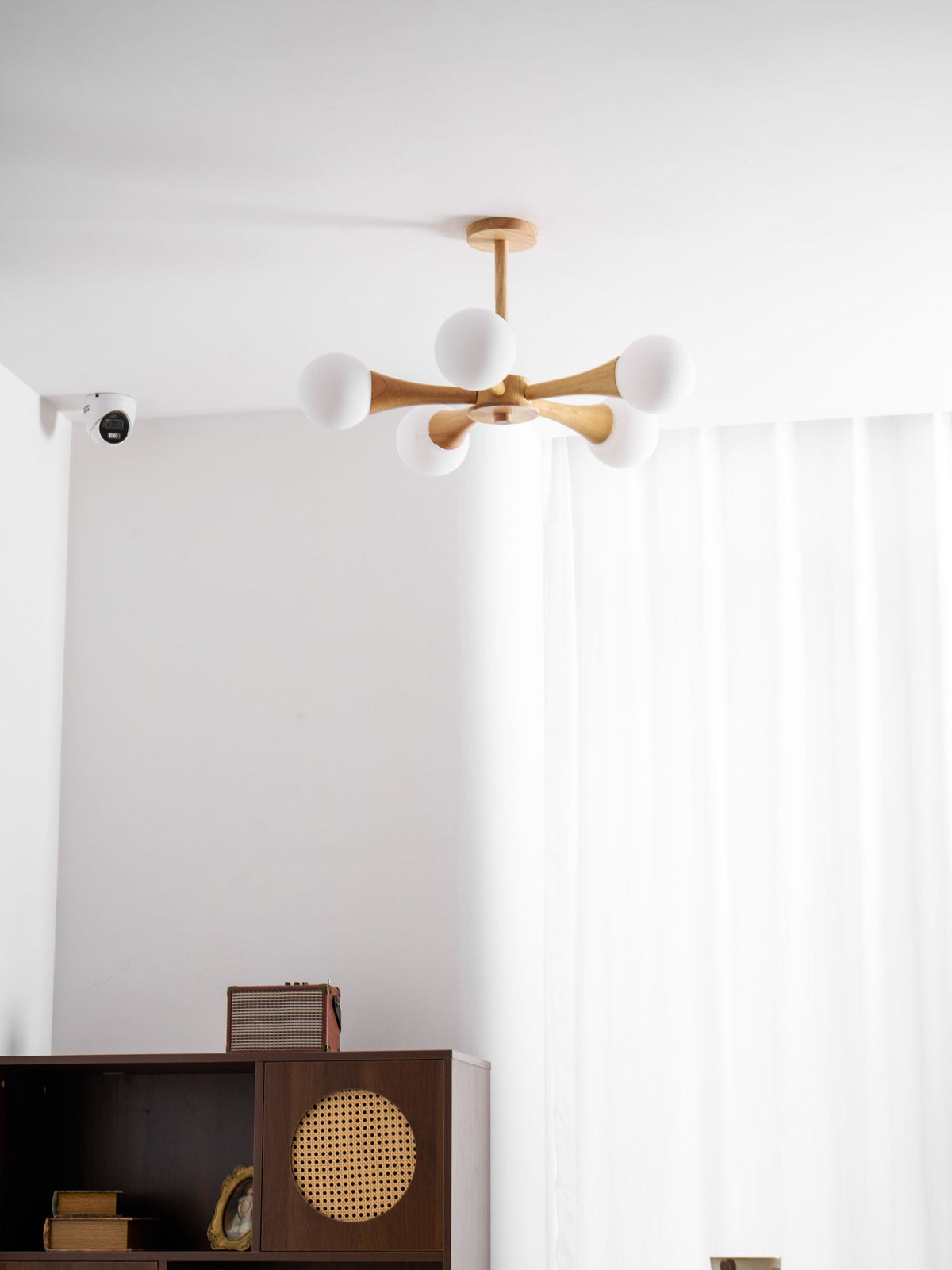 Candelabro in Legno Nera