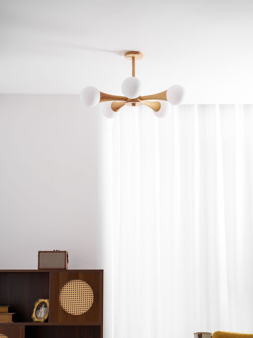 Candelabro in Legno Nera