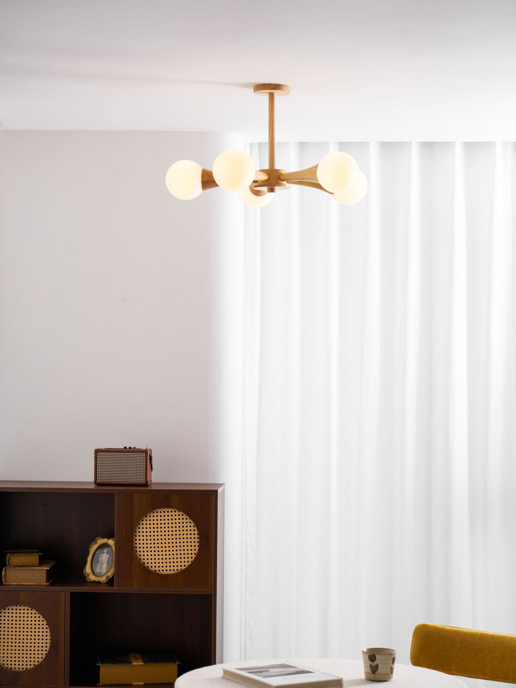 Candelabro in Legno Nera