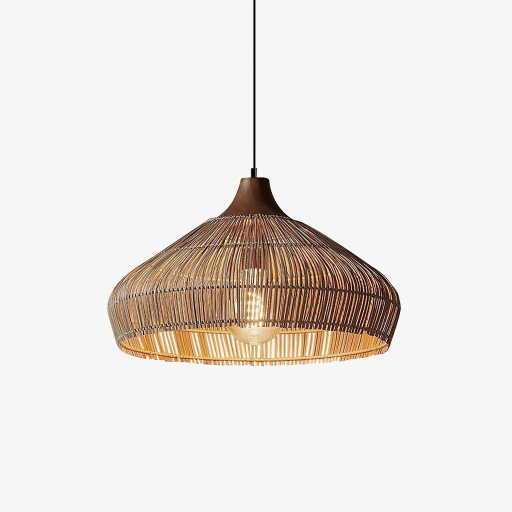Lampada a sospensione in rattan intrecciato