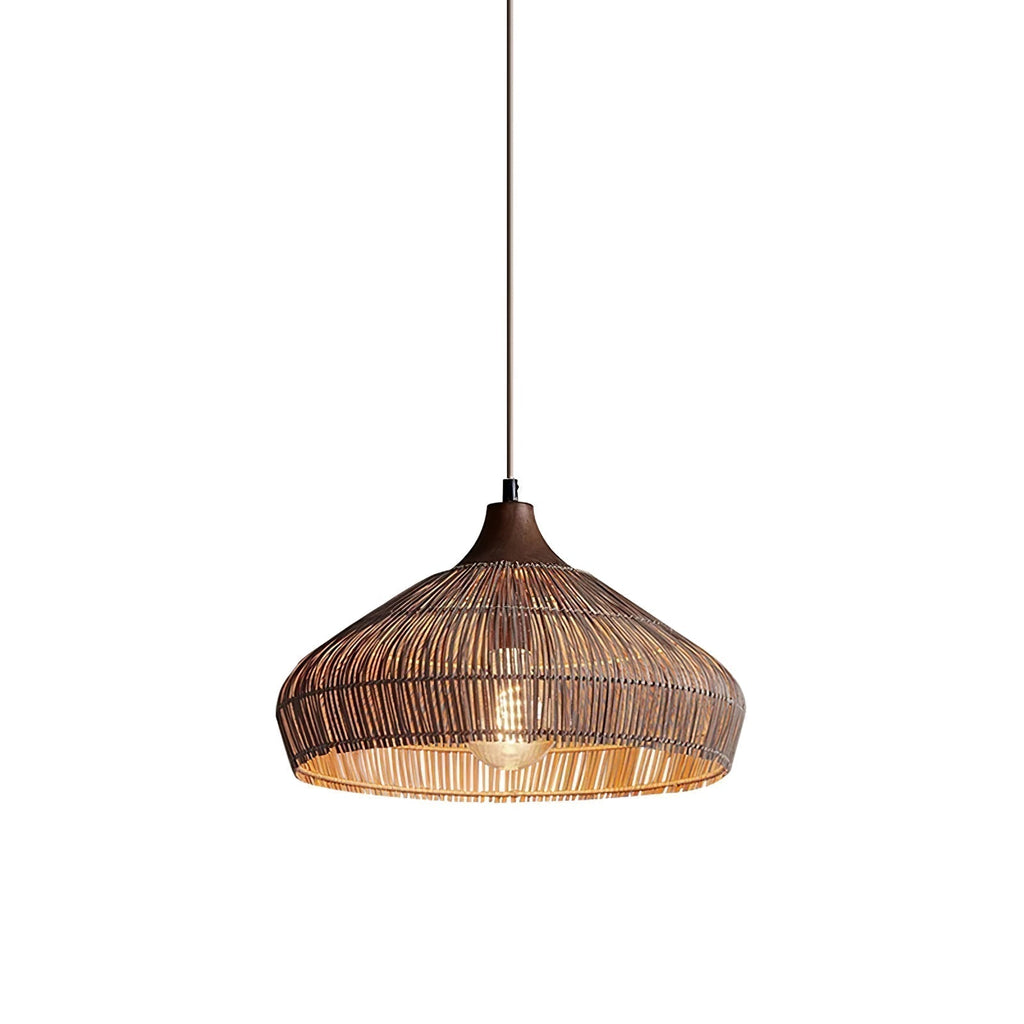 Lampada a sospensione in rattan intrecciato