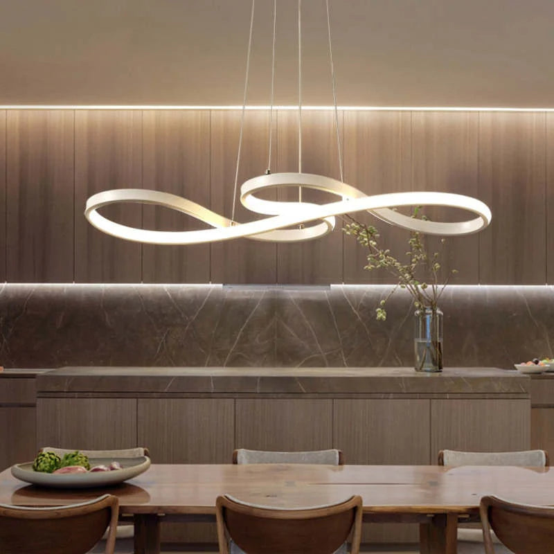 Lampada a sospensione LED con design di note musicali moderne