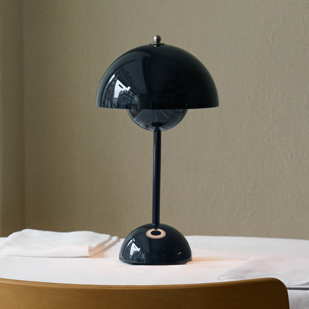 &Tradition - FlowerPot VP9 lampada da tavolo portatile LED