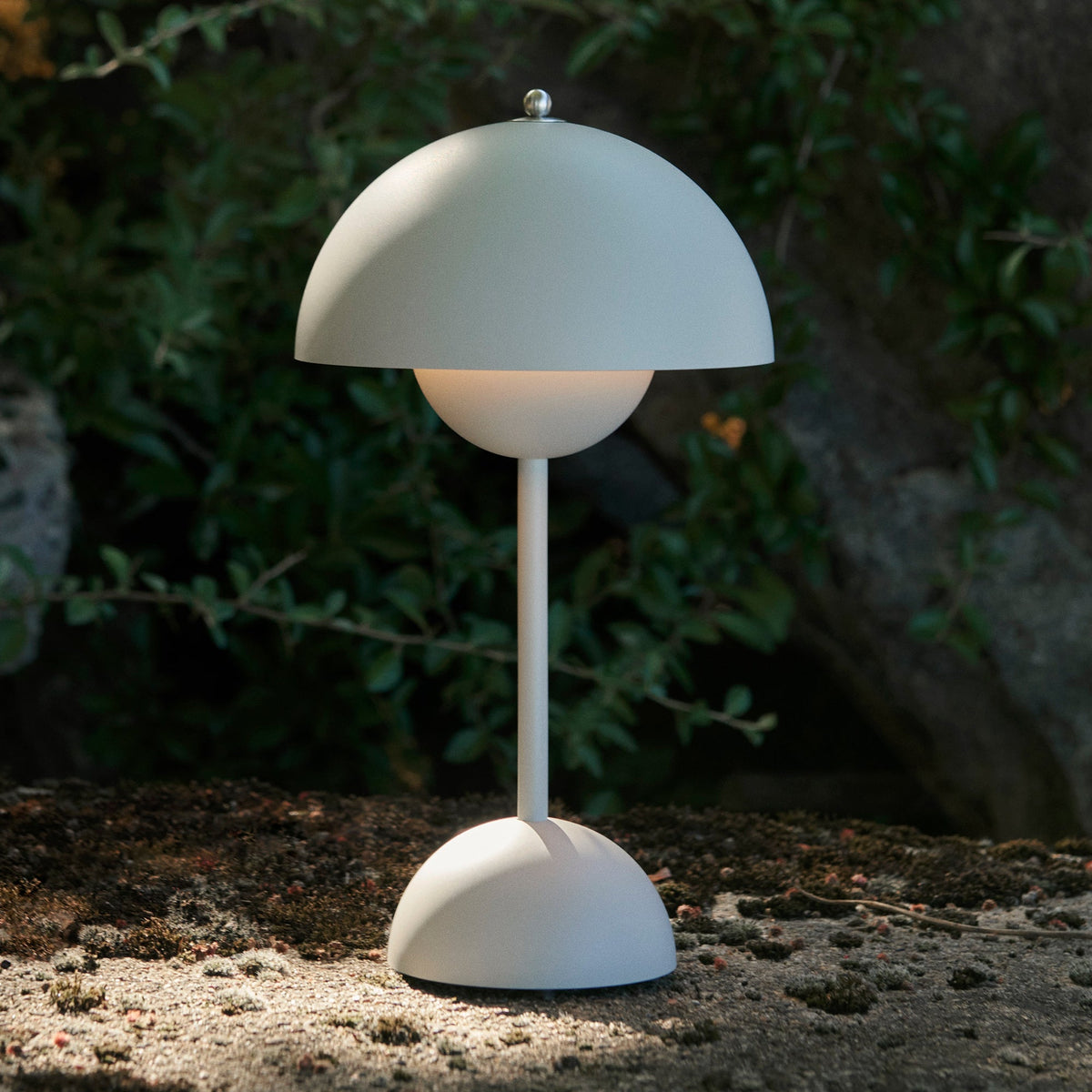 &Tradition - FlowerPot VP9 lampada da tavolo portatile LED