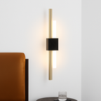 Applique murale design LED con barra in metallo dorato Xeres