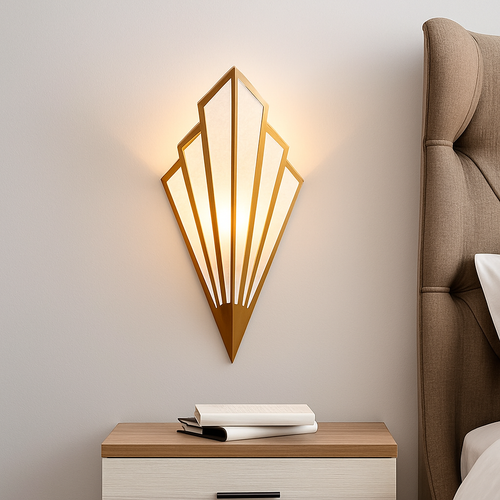 Applique murale di design triangolare LED in metallo colorato