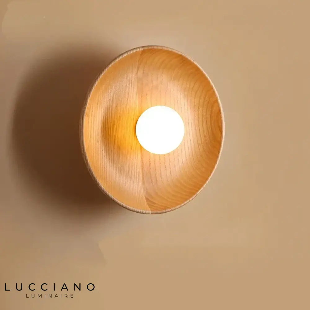 Applique murale LED in legno scandinavo elegante