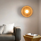 Applique murale LED in legno scandinavo elegante