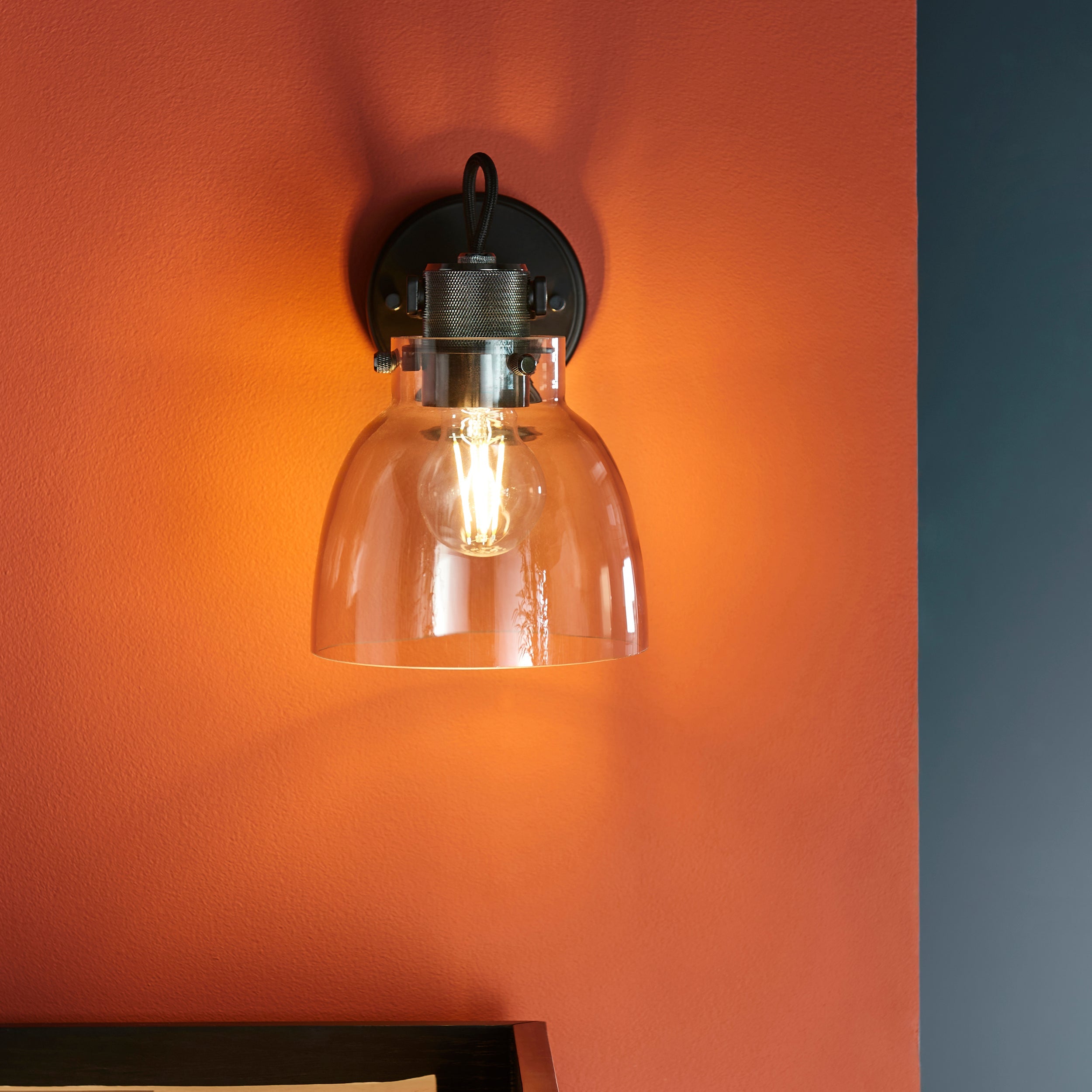 Lampada da Parete Industriale Nera in Cromo per Lettura