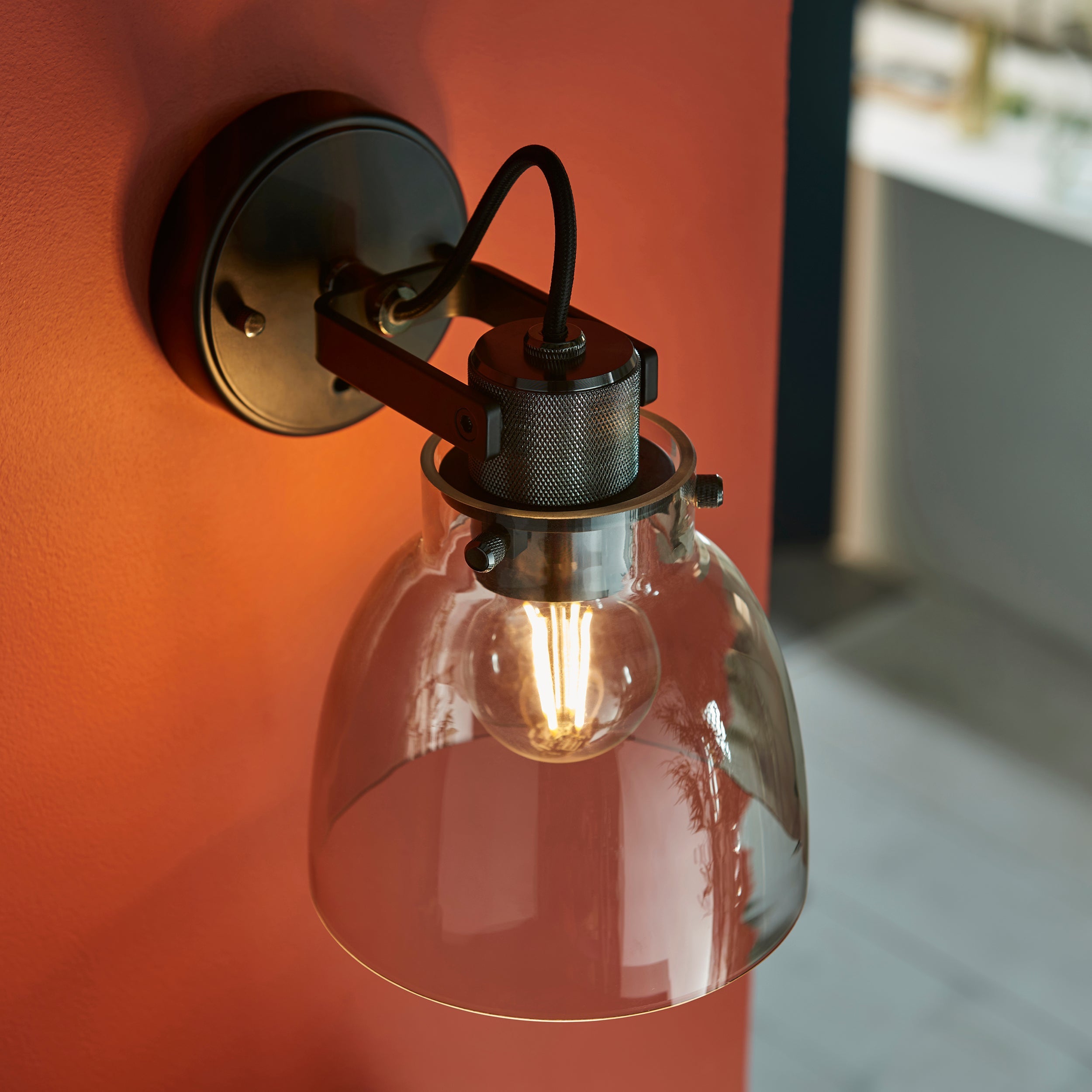 Lampada da Parete Industriale Nera in Cromo per Lettura