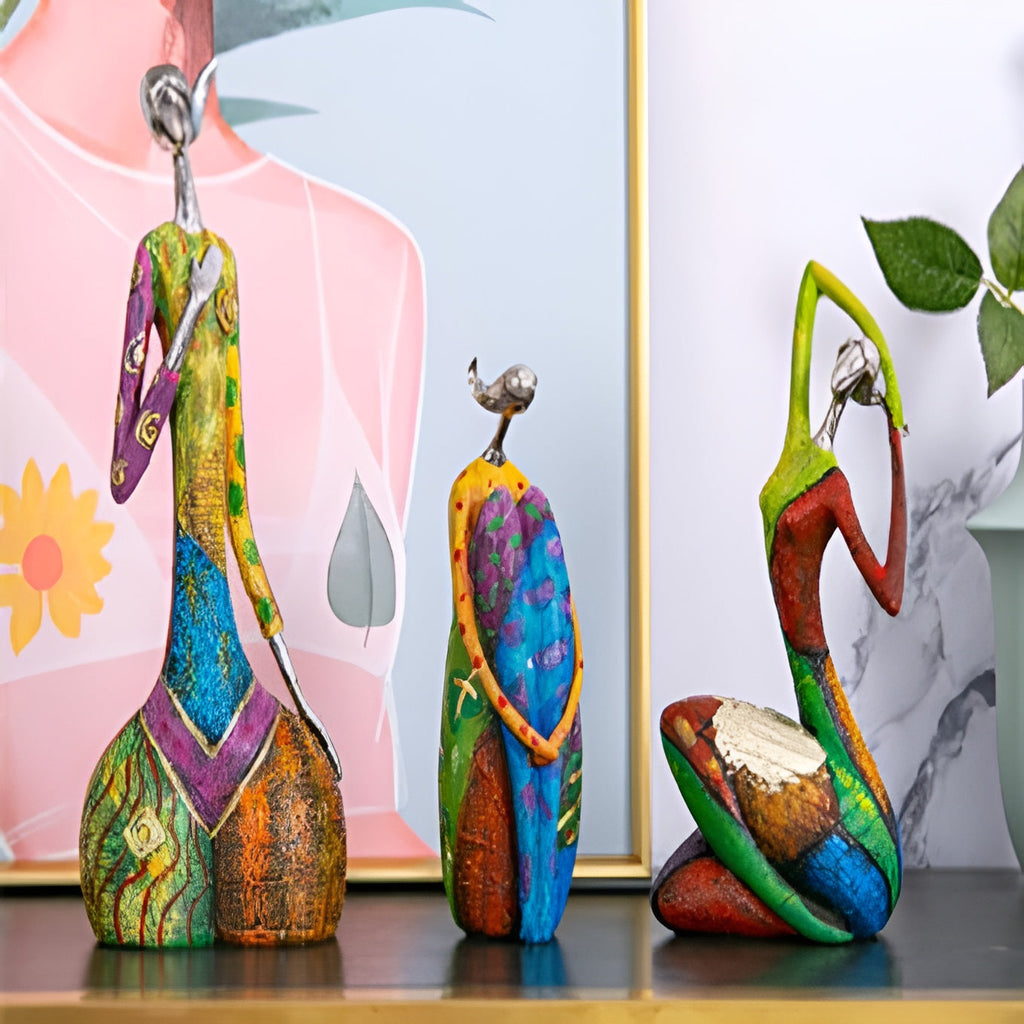 GraceForm - Scultura corporea in resina elegante per arredamento moderno