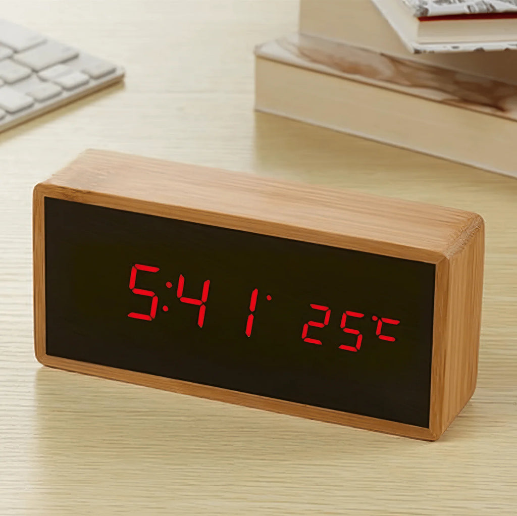 WoodGlow - Orologio sveglia LED in bambù con visualizzazione di ora e temperatura