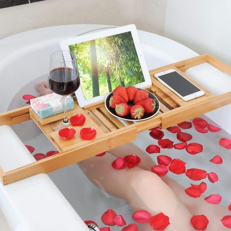 Aurevo Caddy da Bagno in Bamboo | Vassoio da bagno di lusso estensibile con portabicchiere e portabook