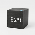 Sveglia Digitale LED con Controllo Vocale Design Moderno