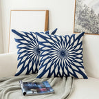 Auralithe - Cuscino Ricamato Blu con Motivo Ornamentale