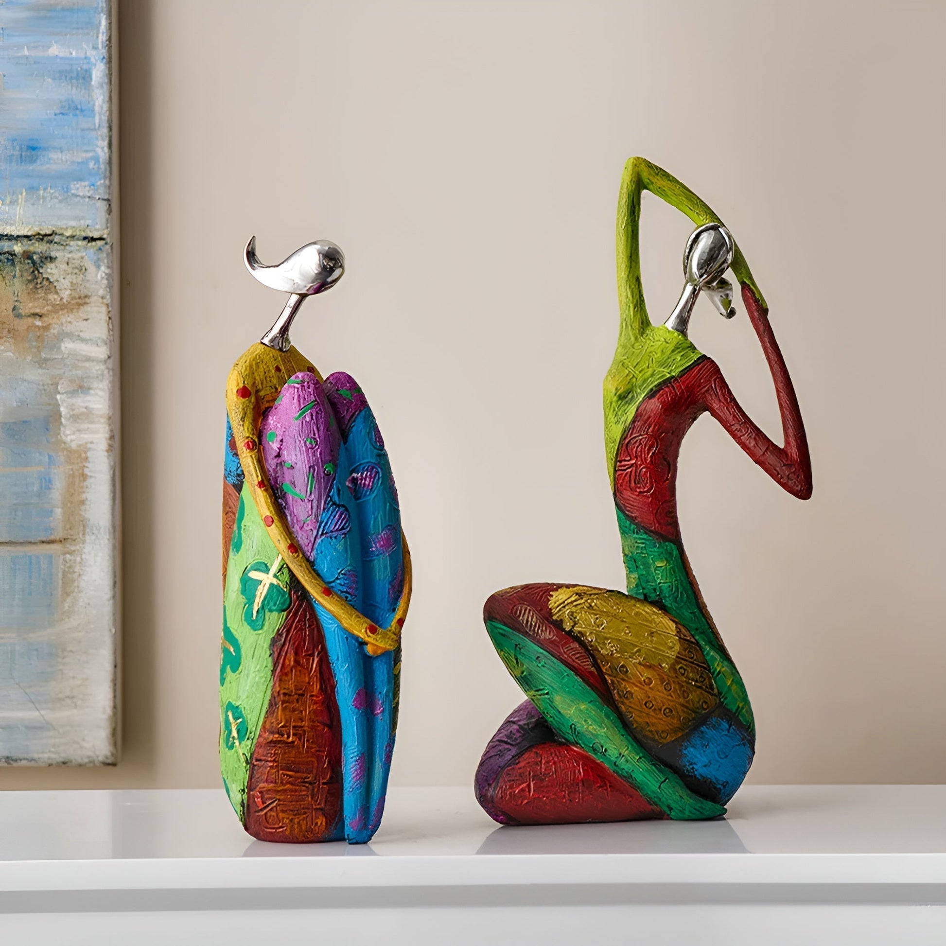 GraceForm - Scultura corporea in resina elegante per arredamento moderno