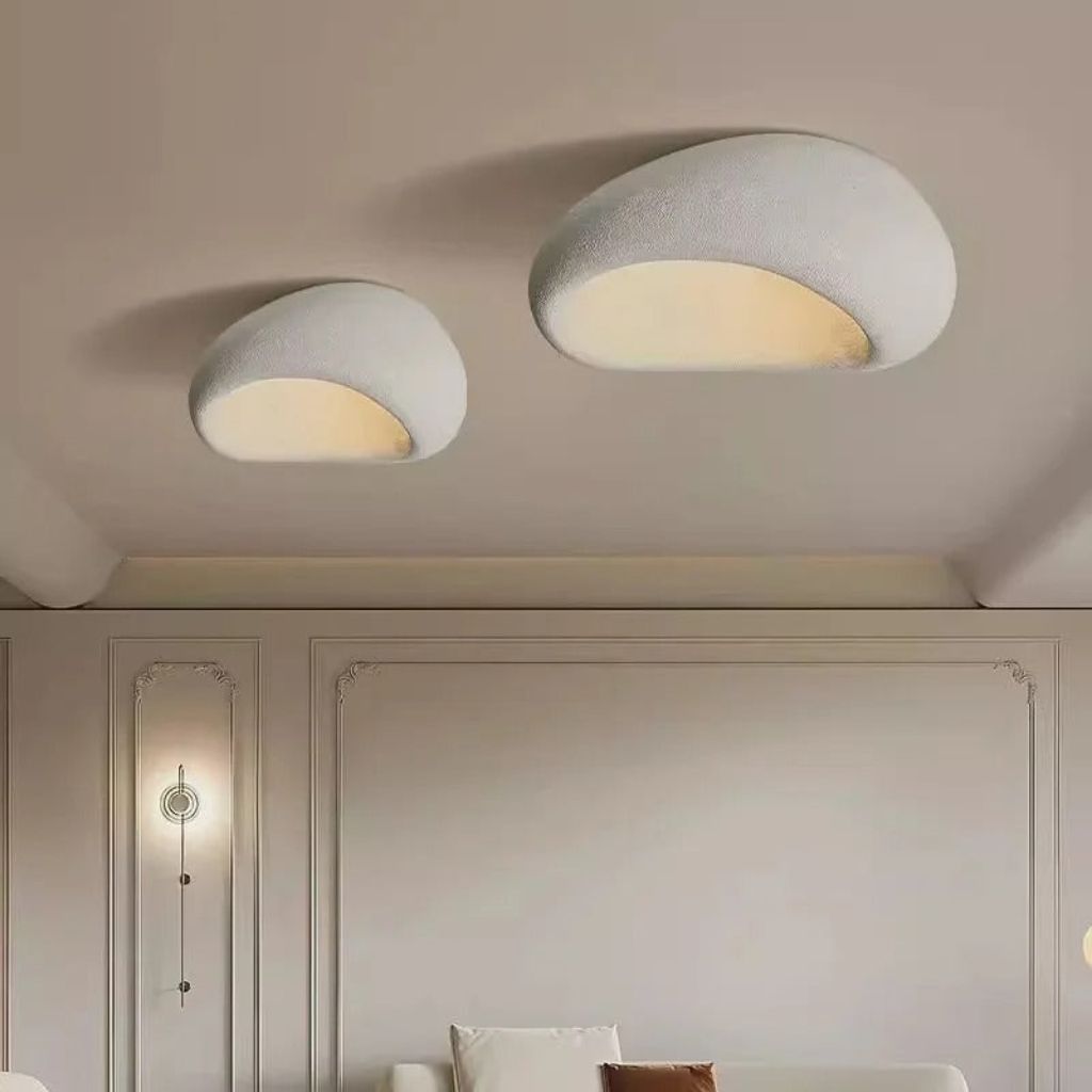 CALMLIGHT – Lampada da soffitto minimalista in resina per spazi sereni