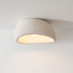 CALMLIGHT – Lampada da soffitto minimalista in resina per spazi sereni