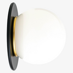 Applique da Parete Globo Moderno in Vetro di Latte Perla