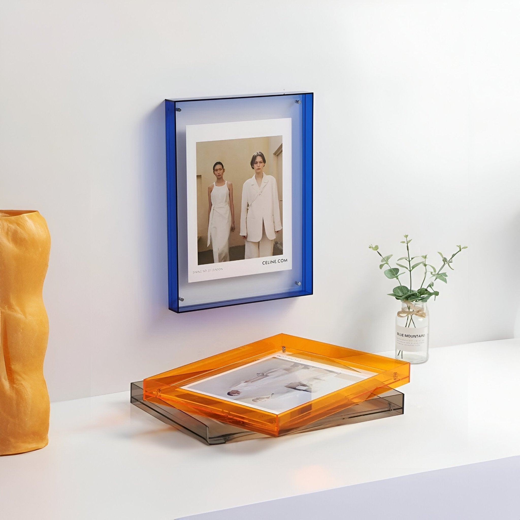 Cornice di design moderno in acrilico