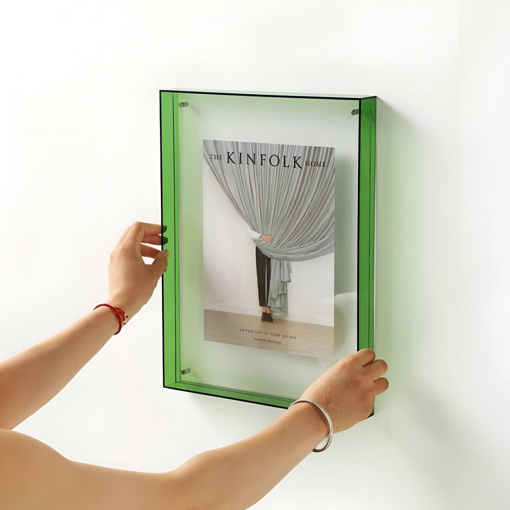 Cornice di design moderno in acrilico