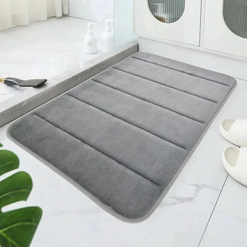 TAPPETO IN VELLUTO CORALLO – Tappeto Morbido per Bagno con Design Antiscivolo per Comfort e Sicurezza