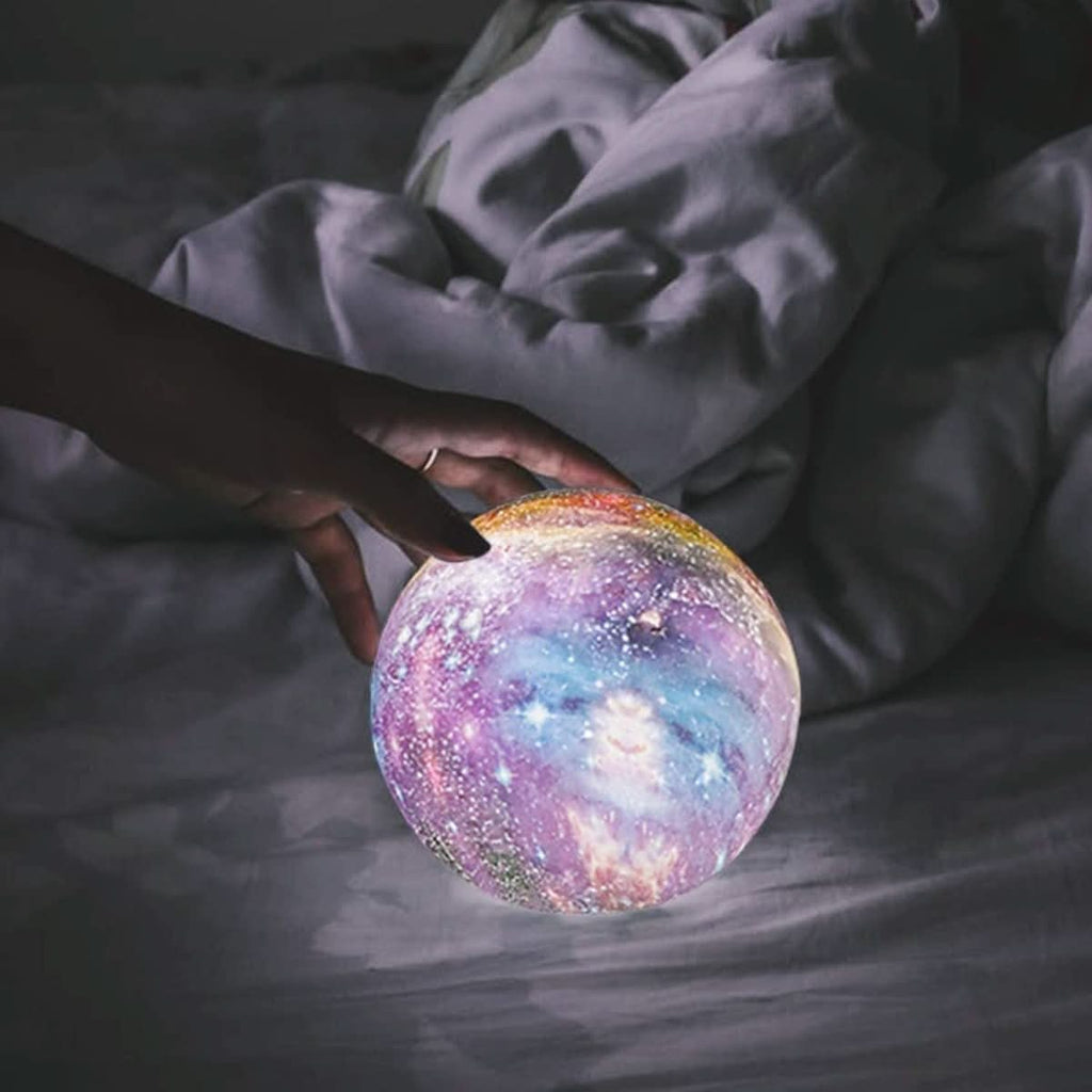 CosmoShine – Lampada Notturna Multicolore a Forma di Luna con Telecomando