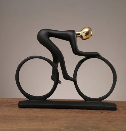 CycleGrace - Scultura di bicicletta elegante che celebra lo spirito ciclistico
