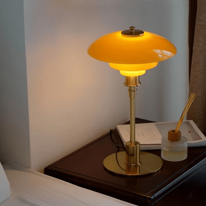 Lampada da Tavolo Design Danese – Lampada LED Scandinava con Luce Calda Dimmerabile