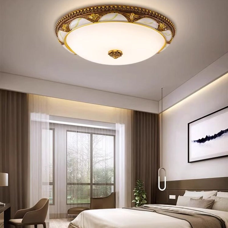 Lampada da soffitto a montaggio flush in ottone antico floreale retro
