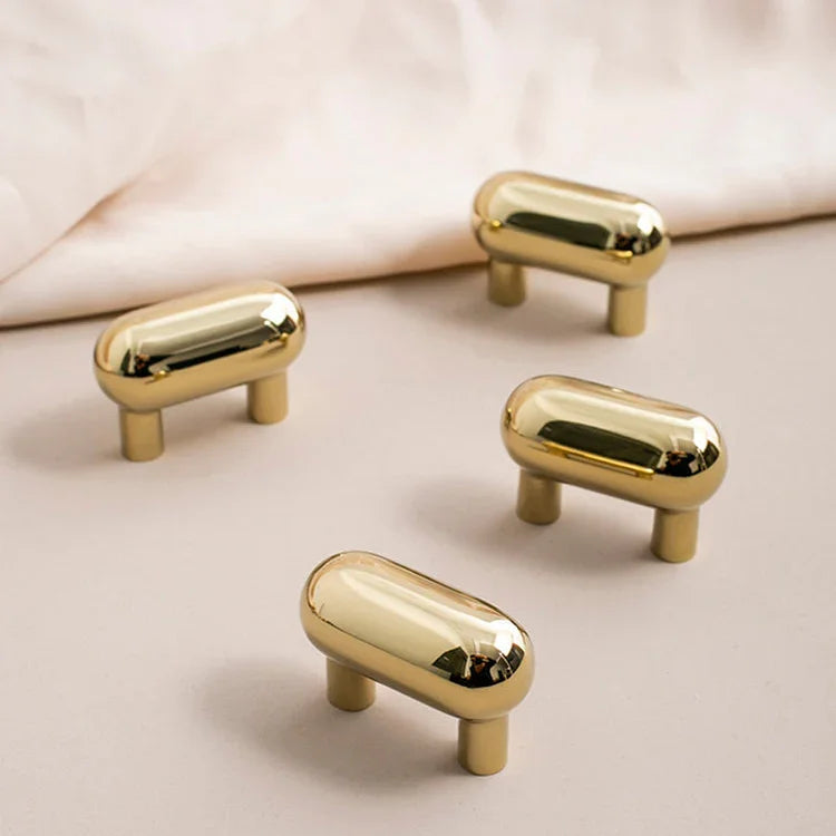 Pomello per mobile in ottone Hayes