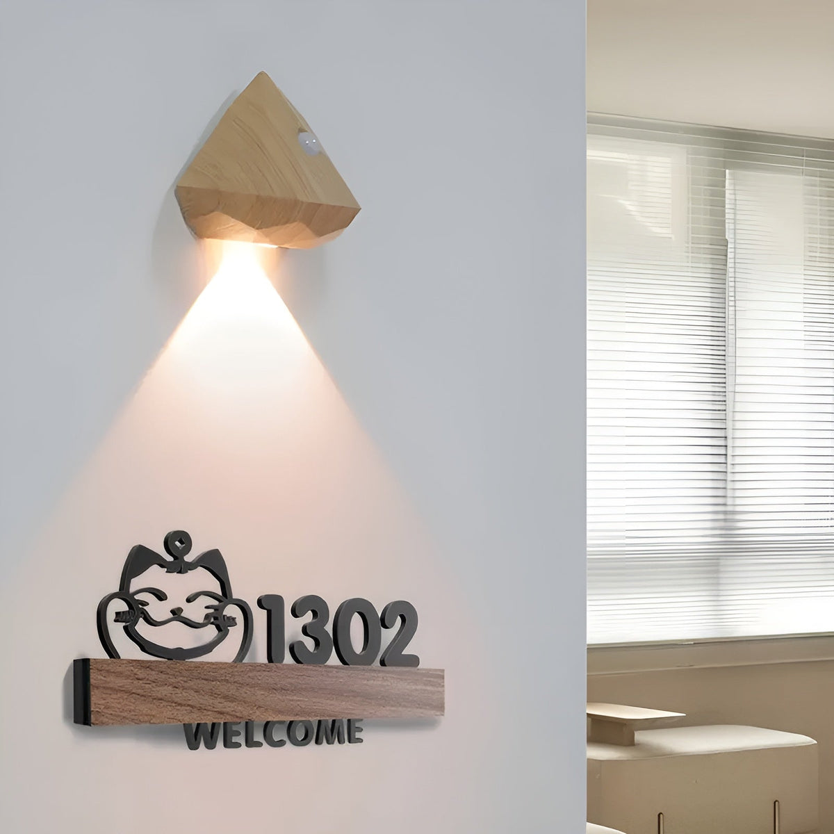 Luce notturna LED con sensore di movimento – Ricaricabile e autoadesiva | Luce soffusa per un'illuminazione amica degli occhi