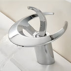 Rubinetto monocomando con uscita a cascata – Design a cascata | Struttura in ottone robusto