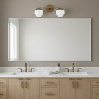 Applique da Bagno in Vetro Latte e Ottone