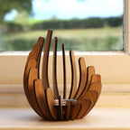 LumoLotus – Porta candela in legno ispirato al boho