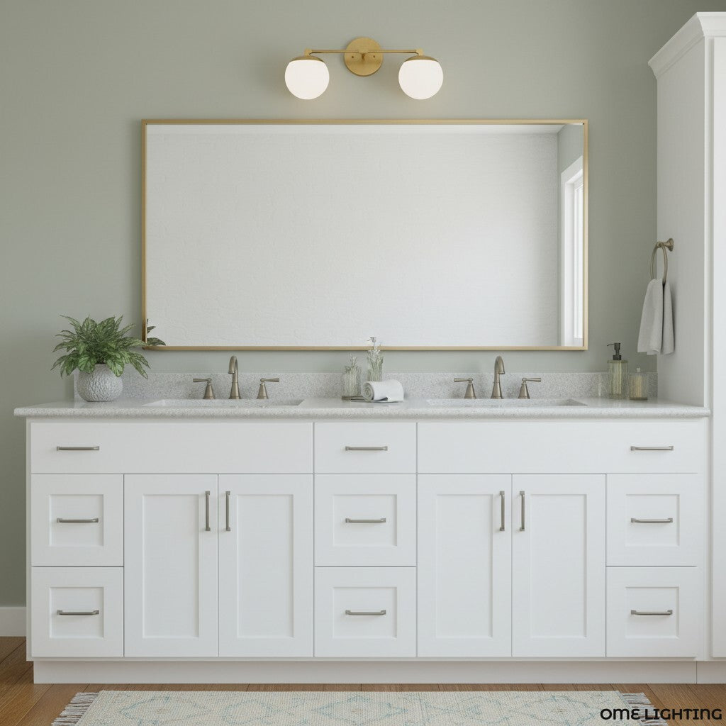 Applique da Bagno in Vetro Latte e Ottone