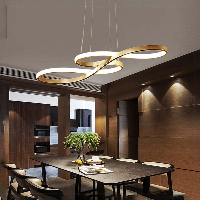 Lampada a sospensione LED con design di note musicali moderne